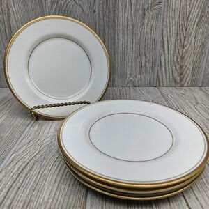 Mikasa Wheaton A1-102 Bone China Bread Butter Plates Set of 4 White‎ Gold Trim